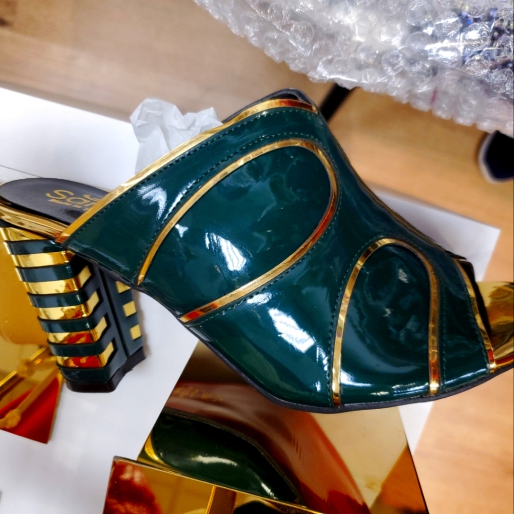 Made in turkey,  beautiful heel sandals